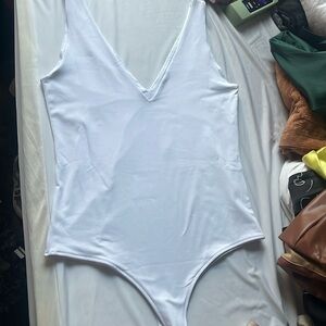 White v neck bodysuit